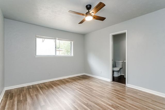 2633 Santa Anna Drive, Grand Prairie, TX 75052