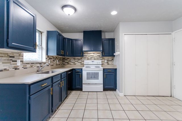 2633 Santa Anna Drive, Grand Prairie, TX 75052