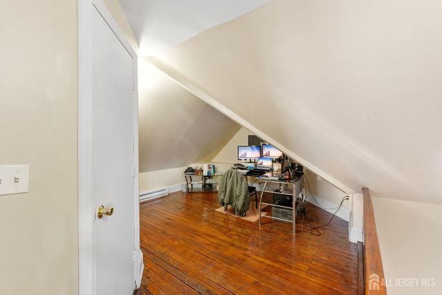150 W 5th Avenue, Roselle, NJ 07202