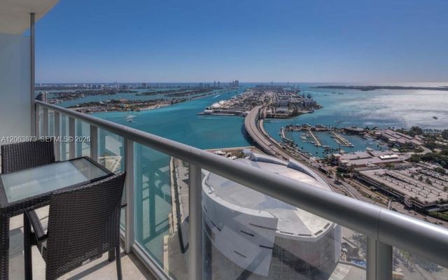 888 Biscayne Blvd 4009, Miami, FL 33132