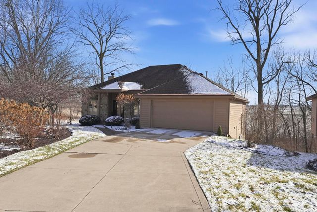 10401 Woodland Ridge, Fort Wayne, IN 46804