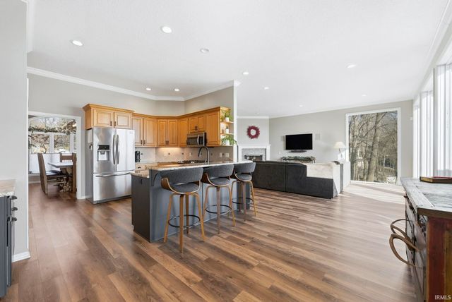 10401 Woodland Ridge, Fort Wayne, IN 46804