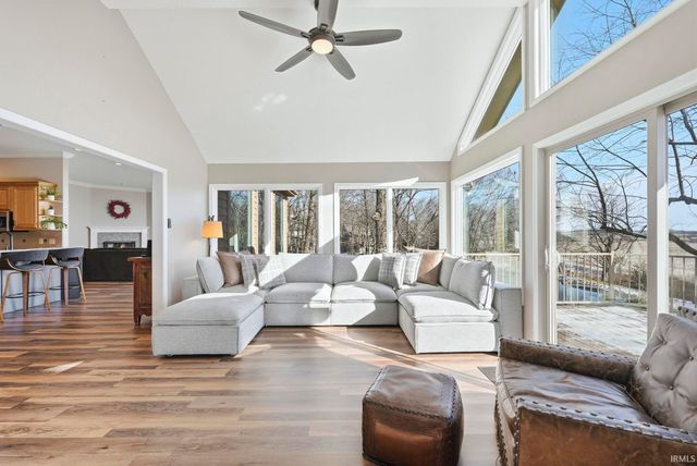 10401 Woodland Ridge, Fort Wayne, IN 46804