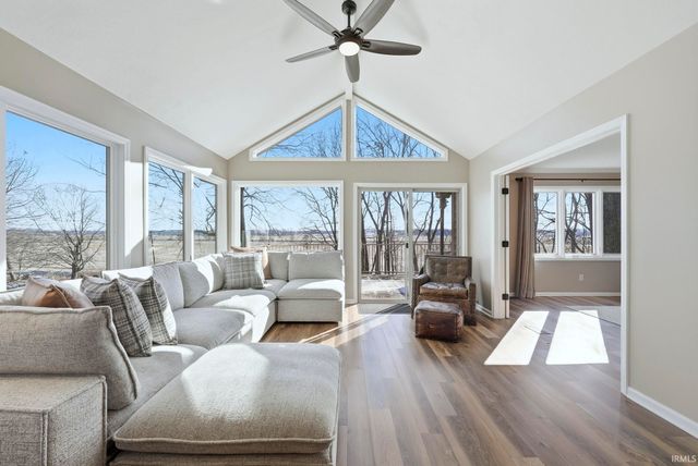 10401 Woodland Ridge, Fort Wayne, IN 46804