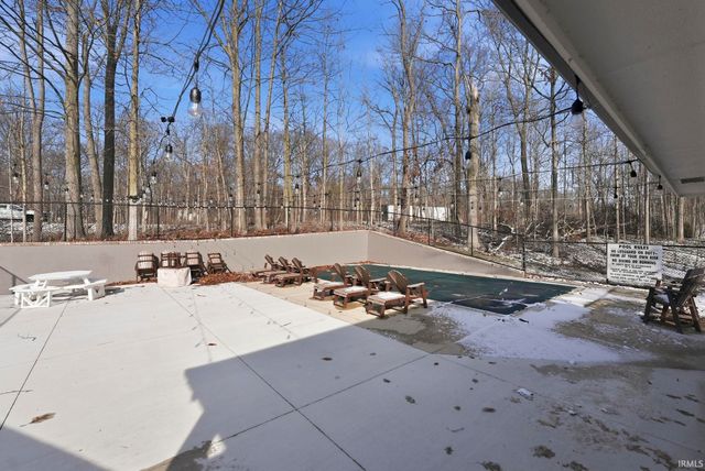 10401 Woodland Ridge, Fort Wayne, IN 46804