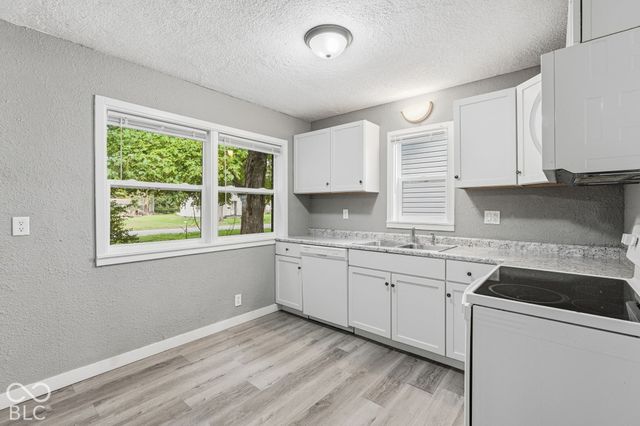 2924 W 22nd Street, Anderson, IN 46011