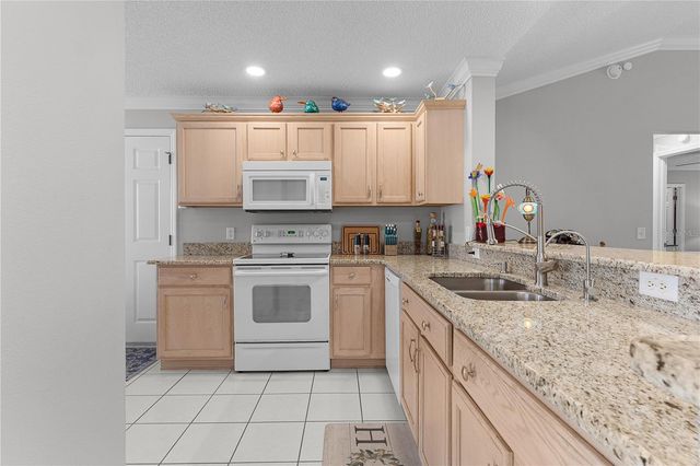 16689 SE 78TH LIVE OAK AVENUE, The Villages, FL 32162