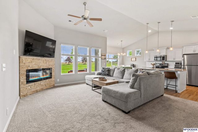 21117 Polk Street, Elkhorn, NE 68022