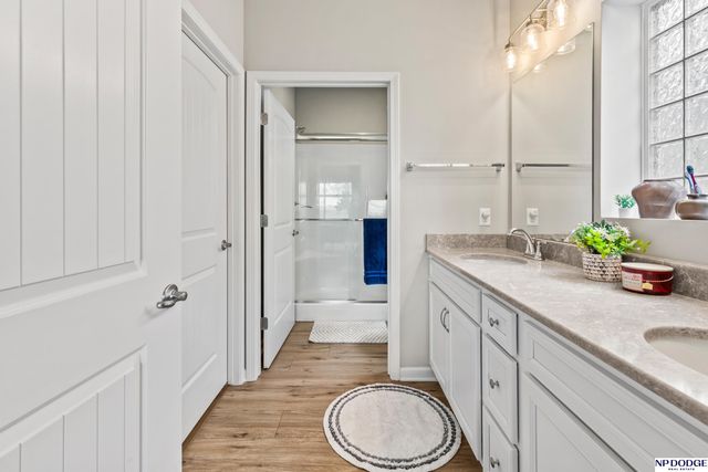 21117 Polk Street, Elkhorn, NE 68022