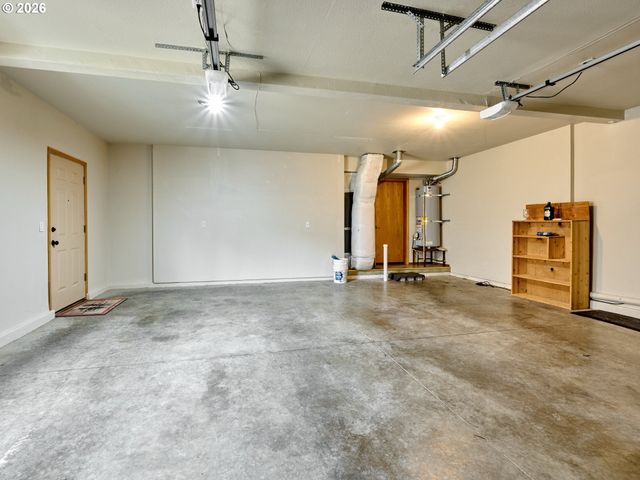 103 CEDAR BLUFF Cir, Keizer, OR 97303