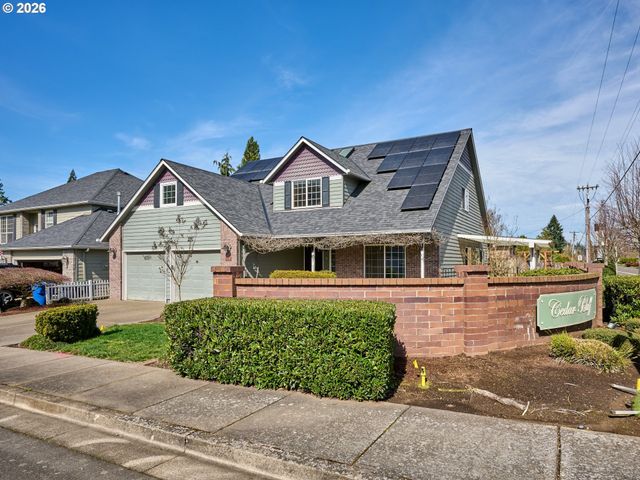 103 CEDAR BLUFF Cir, Keizer, OR 97303