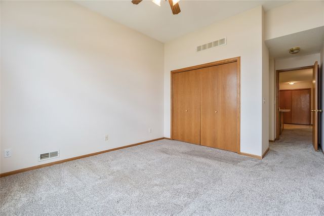 10110 Meredith Drive 1, Urbandale, IA 50322