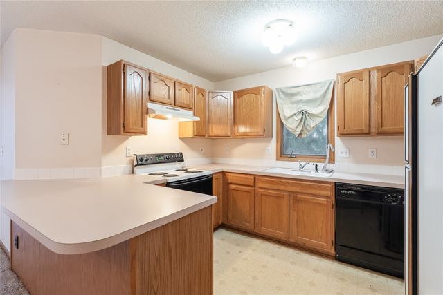 10110 Meredith Drive 1, Urbandale, IA 50322