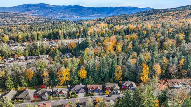 1120 Birch Falls Drive, Bellingham, WA 98229