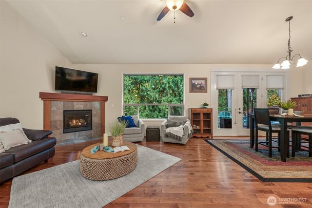 1120 Birch Falls Drive, Bellingham, WA 98229