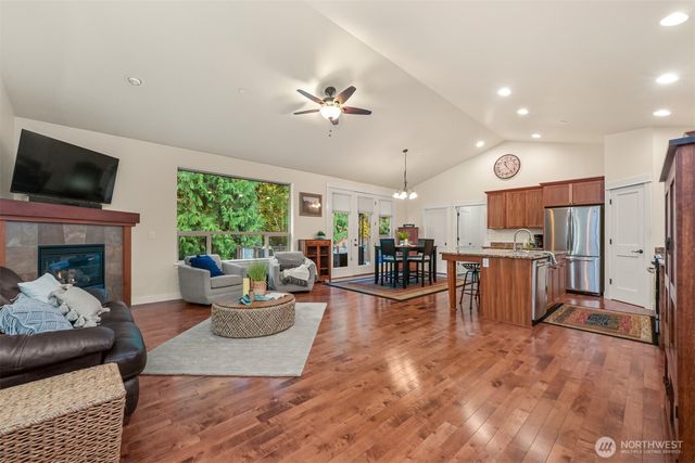 1120 Birch Falls Drive, Bellingham, WA 98229