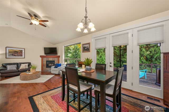 1120 Birch Falls Drive, Bellingham, WA 98229