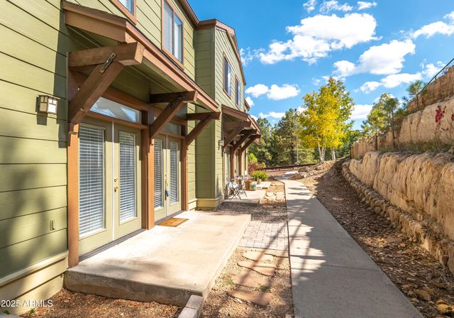 1283 E MAKAYLA Way, Flagstaff, AZ 86001