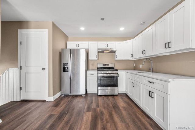 185 Throop Street, West Babylon, NY 11704