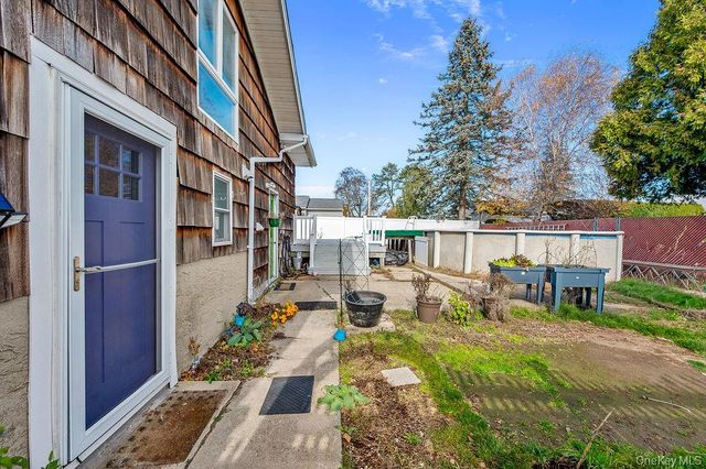 185 Throop Street, West Babylon, NY 11704