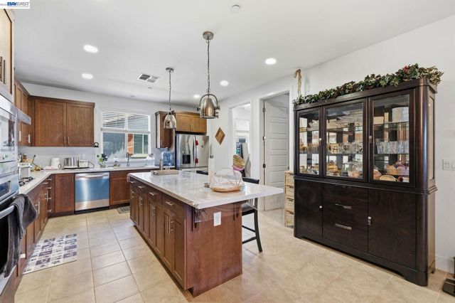4442 Kennett Ter, Fremont, CA 94536