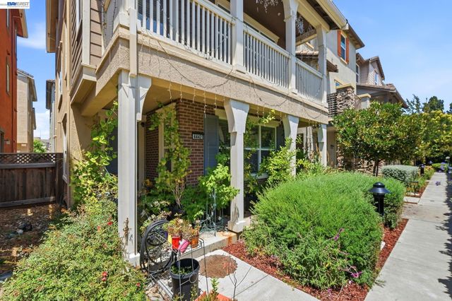 4442 Kennett Ter, Fremont, CA 94536