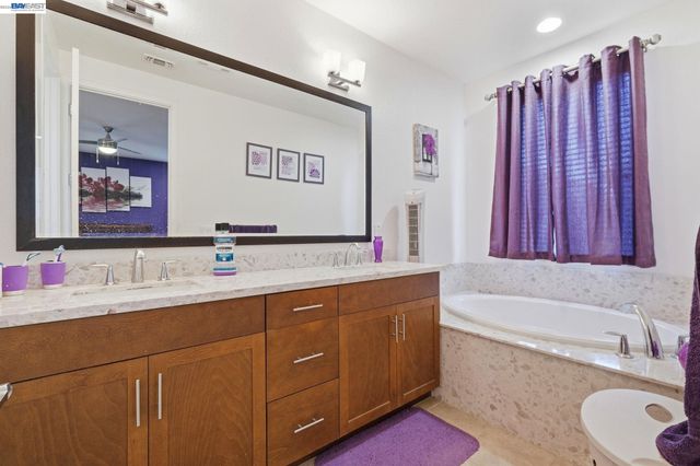 4442 Kennett Ter, Fremont, CA 94536