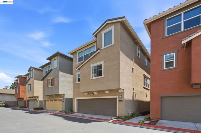 4442 Kennett Ter, Fremont, CA 94536