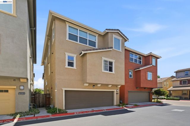 4442 Kennett Ter, Fremont, CA 94536