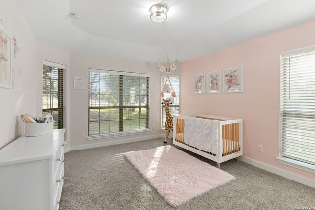 630 Oak Village Dr, San Antonio, TX 78253