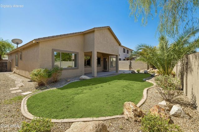 8364 W MOLLY Lane, Peoria, AZ 85383