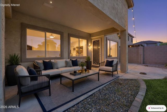 8364 W MOLLY Lane, Peoria, AZ 85383