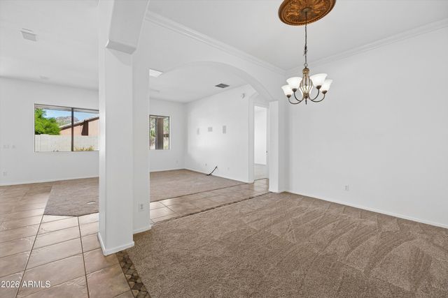 8364 W MOLLY Lane, Peoria, AZ 85383