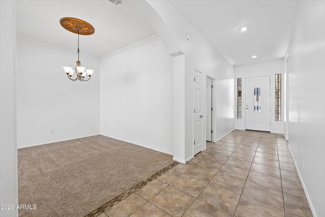 8364 W MOLLY Lane, Peoria, AZ 85383