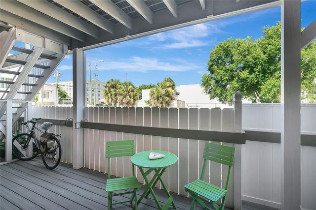 201 6TH STREET S 102, St Petersburg, FL 33701