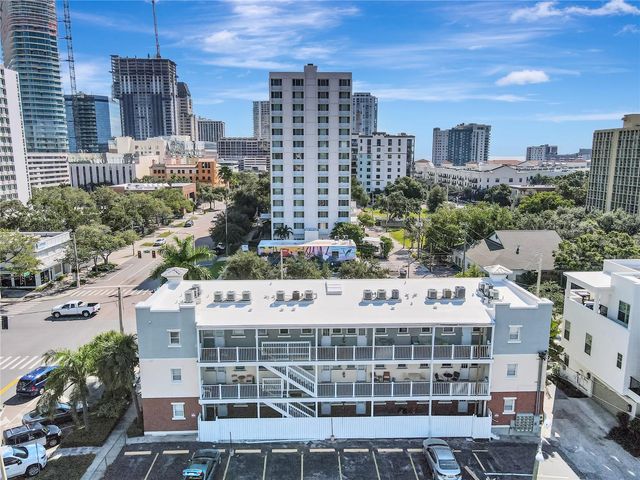 201 6TH STREET S 102, St Petersburg, FL 33701