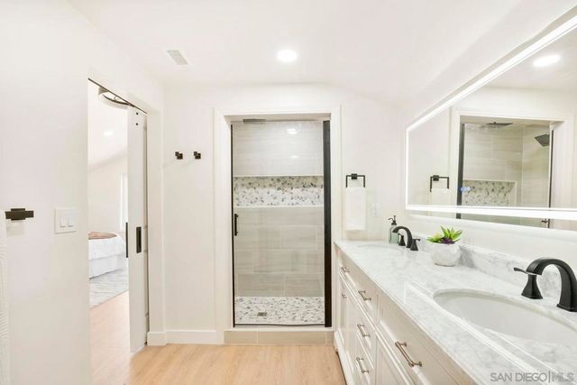 9956 Cummins Pl, San Diego, CA 92131