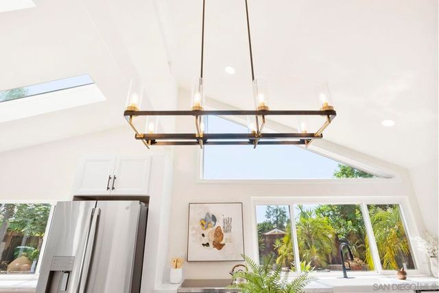 9956 Cummins Pl, San Diego, CA 92131