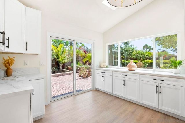 9956 Cummins Pl, San Diego, CA 92131