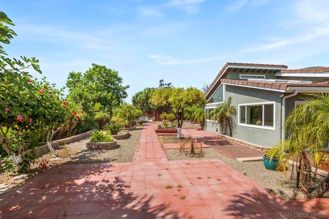 9956 Cummins Pl, San Diego, CA 92131
