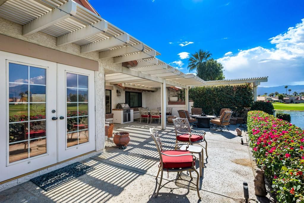 Image 58 of property listing at 127 Avellino Circle, Palm Desert, CA 92211