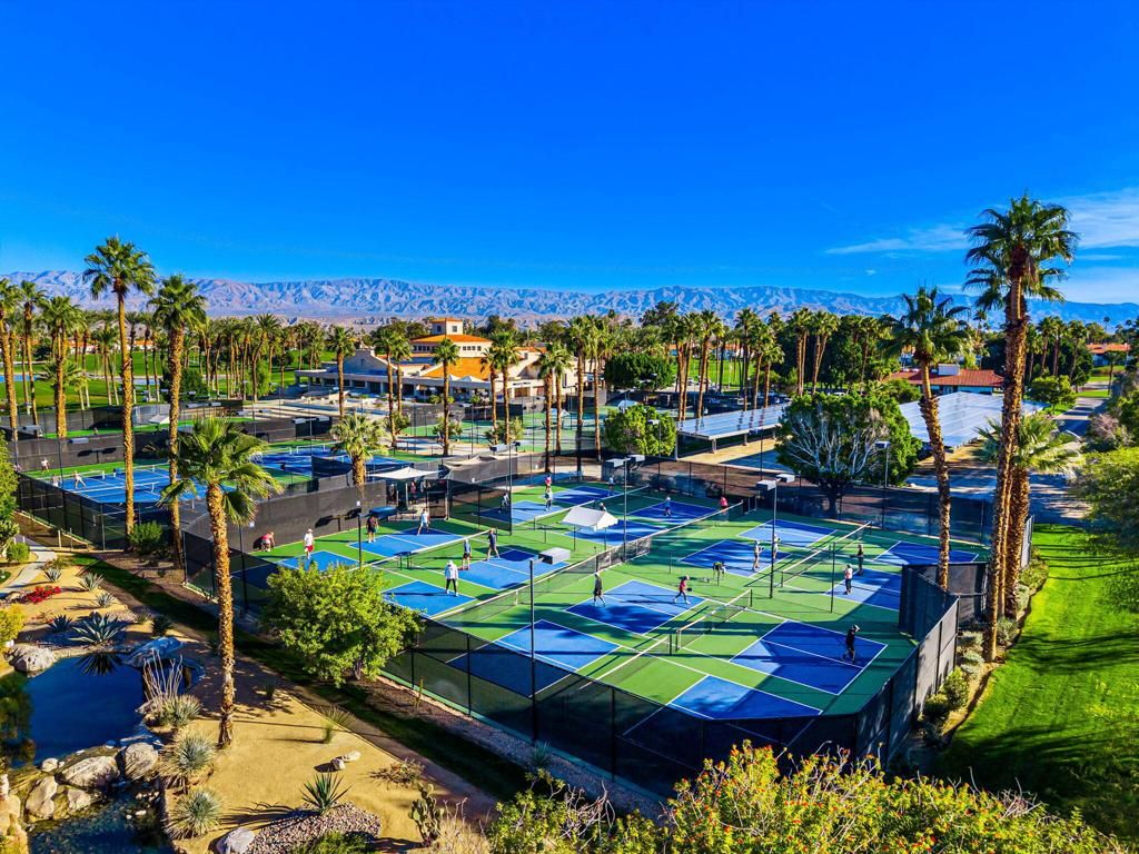 Image 59 of property listing at 127 Avellino Circle, Palm Desert, CA 92211