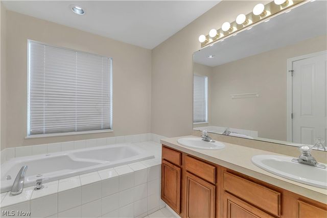 2563 Piedmont Court 22, Westlake, OH 44145