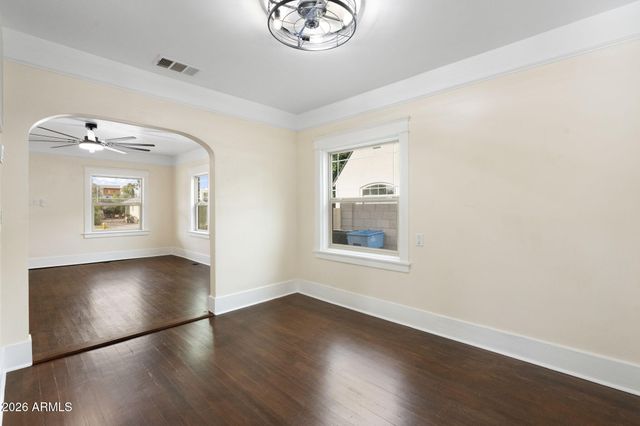 332 E WINDSOR Avenue, Phoenix, AZ 85004