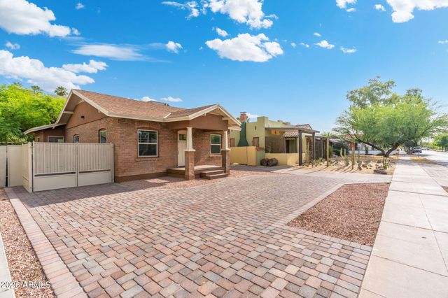 332 E WINDSOR Avenue, Phoenix, AZ 85004