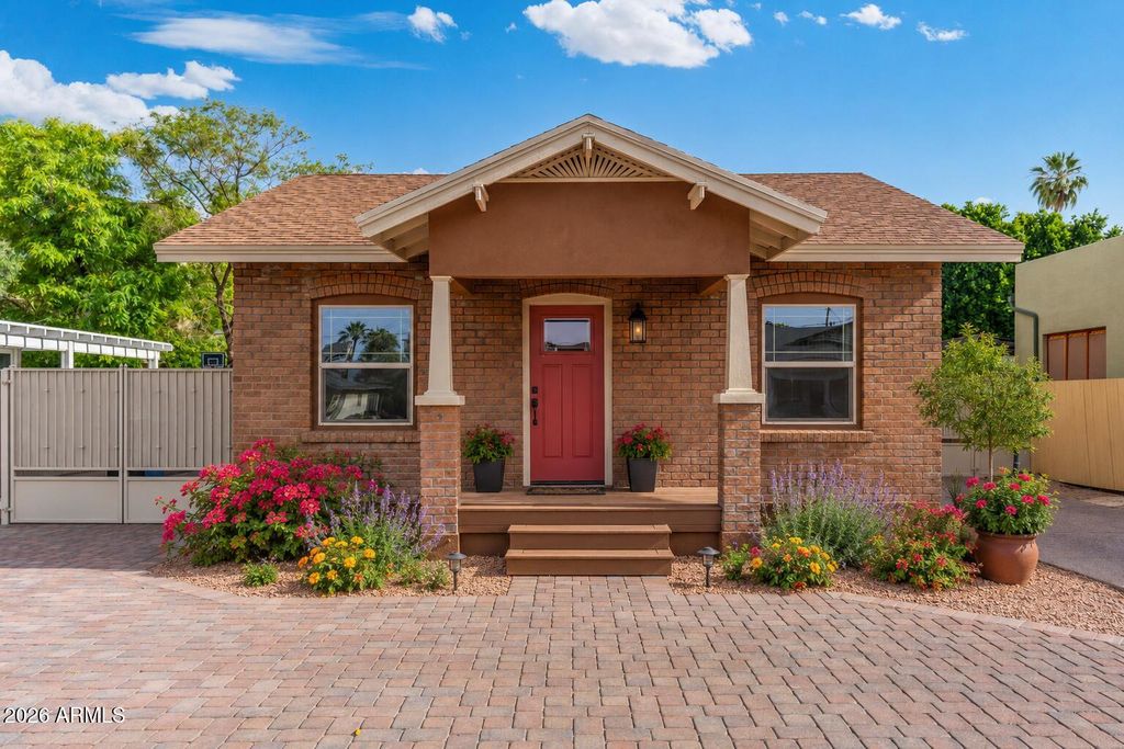 332 E WINDSOR Avenue, Phoenix, AZ 85004 — photo 2