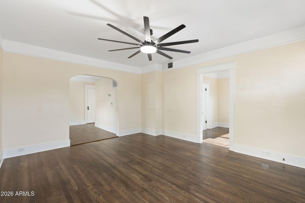 332 E WINDSOR Avenue, Phoenix, AZ 85004 — photo 5