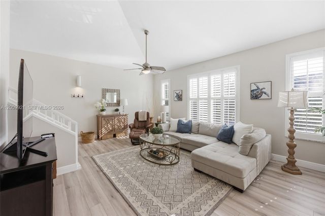 109 Mainsail Cir 1, Jupiter, FL 33477