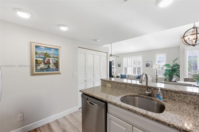 109 Mainsail Cir 1, Jupiter, FL 33477