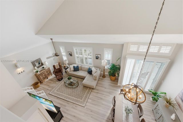 109 Mainsail Cir 1, Jupiter, FL 33477